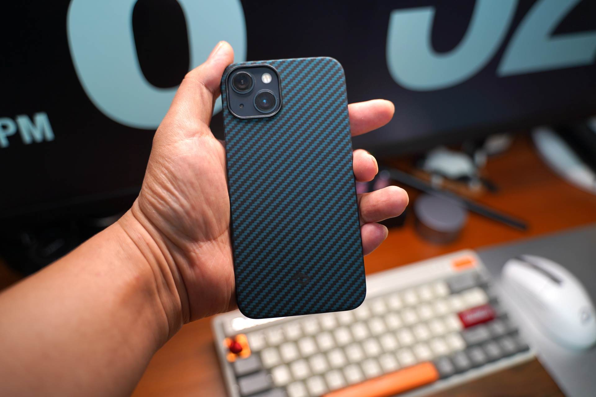 现在入手iphone13值不值得,现在入手iphone13值不值