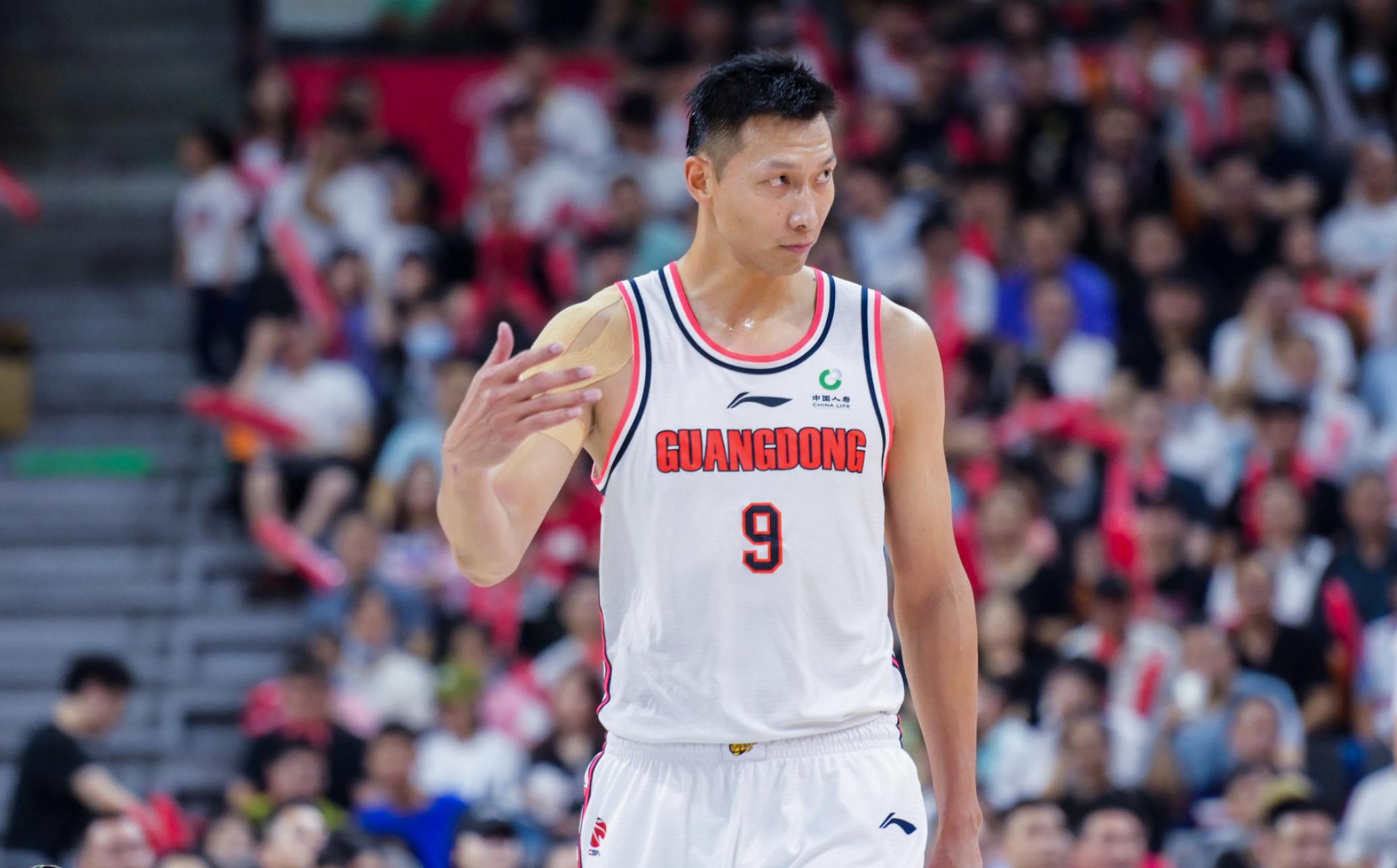 广东宏远篮球俱乐部徐杰,徐杰广东宏远完整版