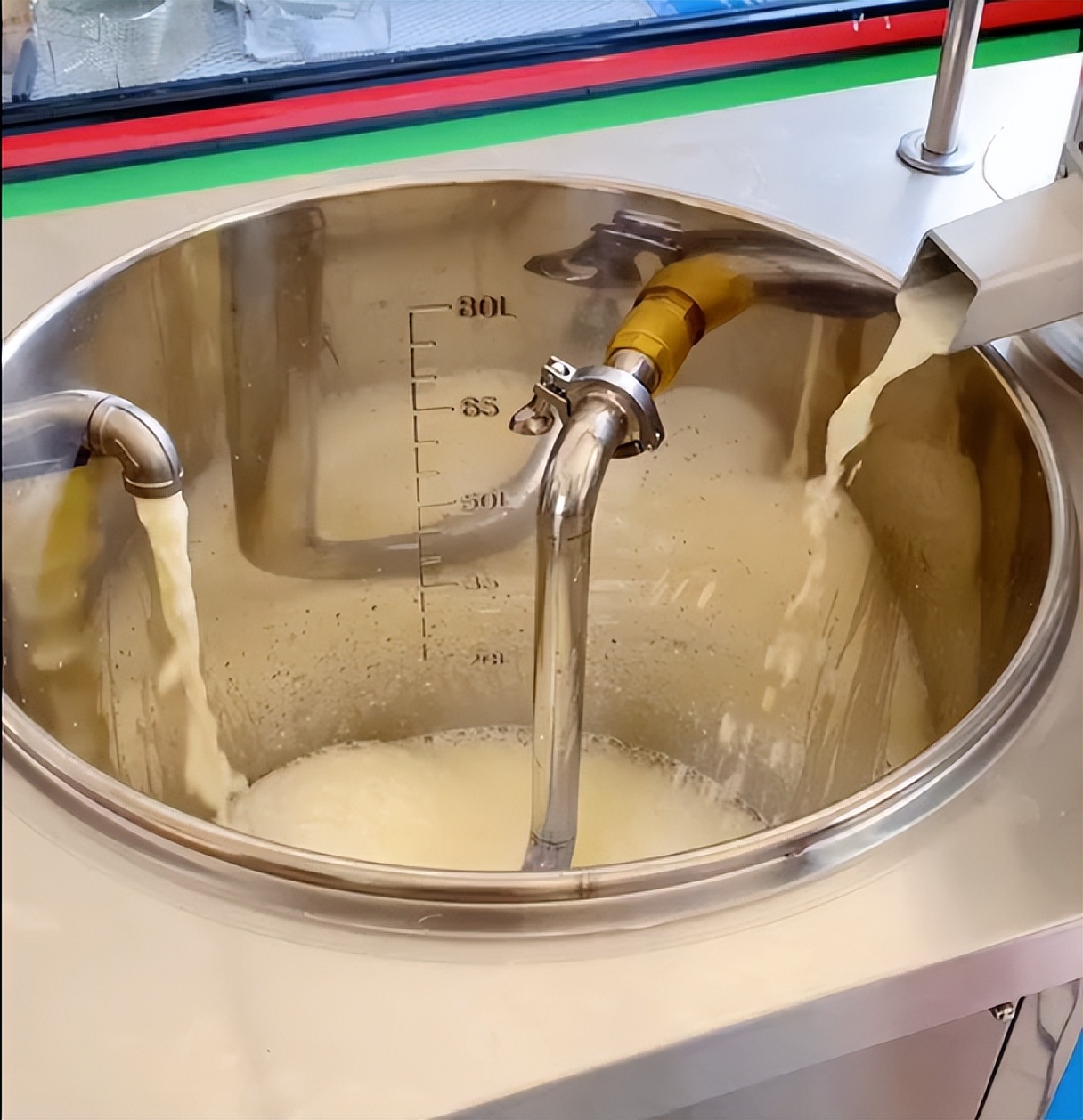 全自动豆腐机做的豆腐味道怎么样,新型全自动豆腐机让做豆腐更轻松