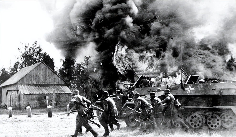 二战德军的精确打击,二战中的德军闪电战