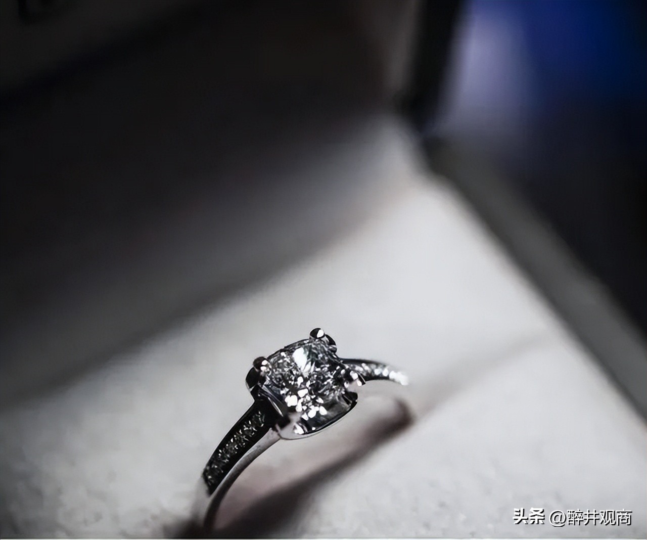 10000钻石回收,1万元钻石回收能卖多少