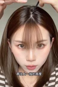 2021减龄最火发型齐刘海,减龄短发18岁