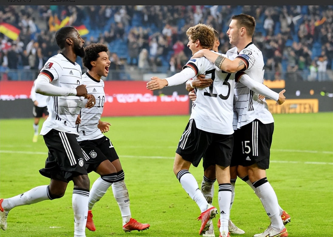 姣忔棩蹇冩按鍛ㄤ簩鏅氬満璧涗簨鍒嗘瀽棰勬祴,姣忔棩蹇冩按鍛ㄤ笁鏃╁満璧涗簨鍒嗘瀽棰勬祴