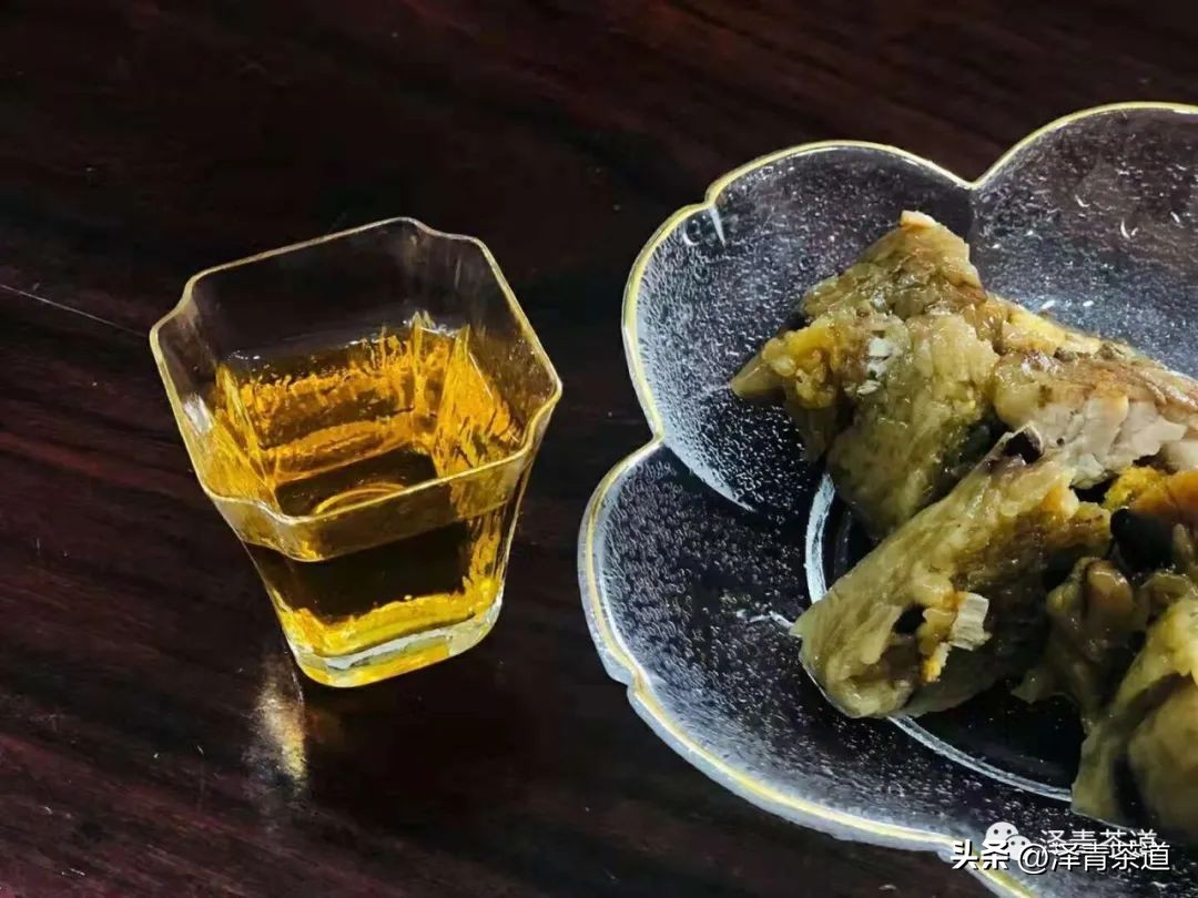 端午节如何吃粽子喝茶更健康,端午节吃粽子搭配茶解腻更健康