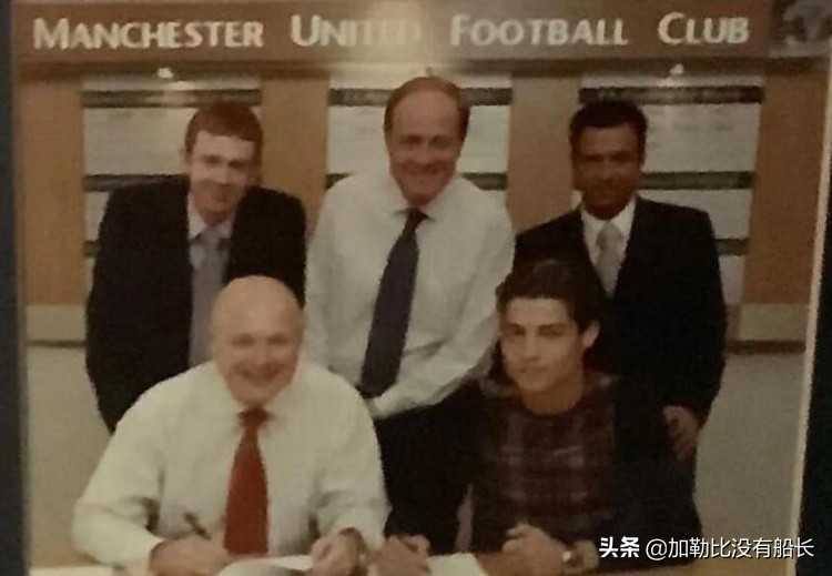 小罗c罗梅西贝克汉姆,c罗和小罗唯一一次比赛