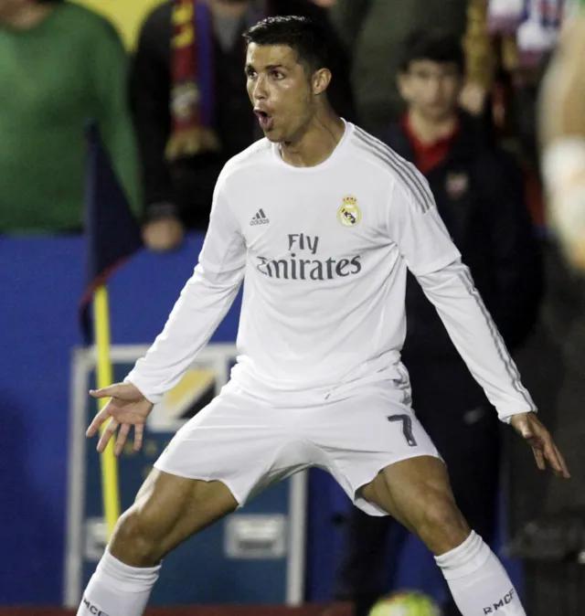 c罗梦回曼联,c罗梦回校园时代