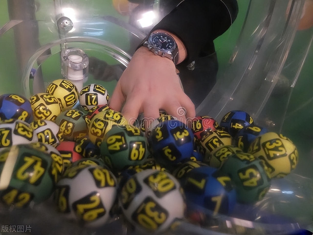 为什么买彩票这么不容易中奖,买彩票哪一种彩票更容易中奖