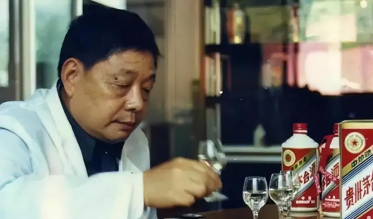 看标签辨别纯粮酒,带纯粮标记的酒