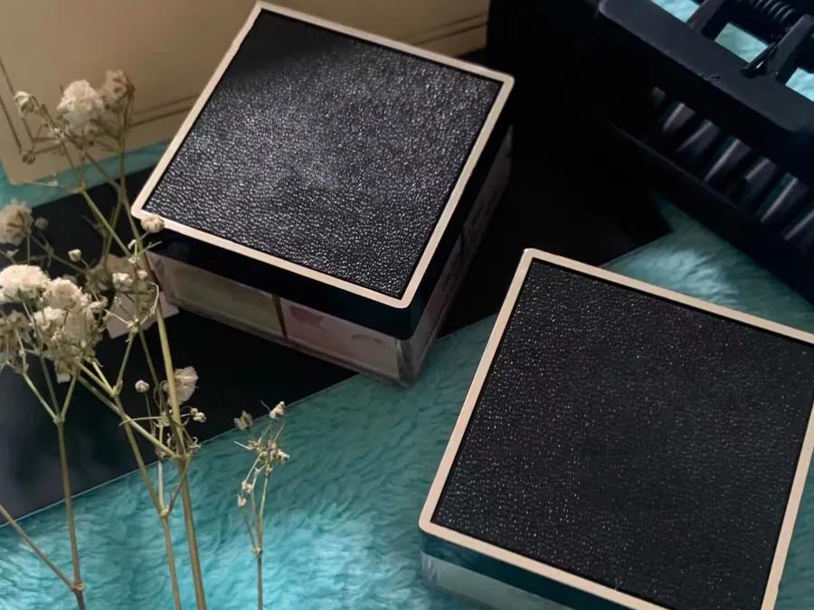 化妆品的辨别方式,化妆品鉴别真假应该怎么问