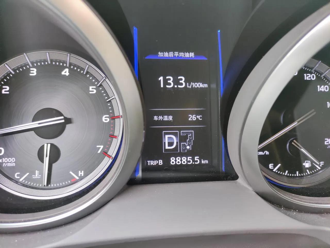 丰田霸道普拉多4.0测试,05年的普拉多4.0真实油耗