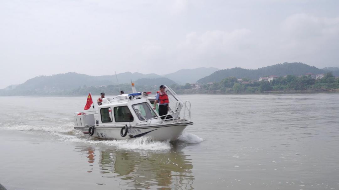 非法捕捞一条鱼垂钓者被罚2000元,非法捕捞鱼58.5公斤判几年