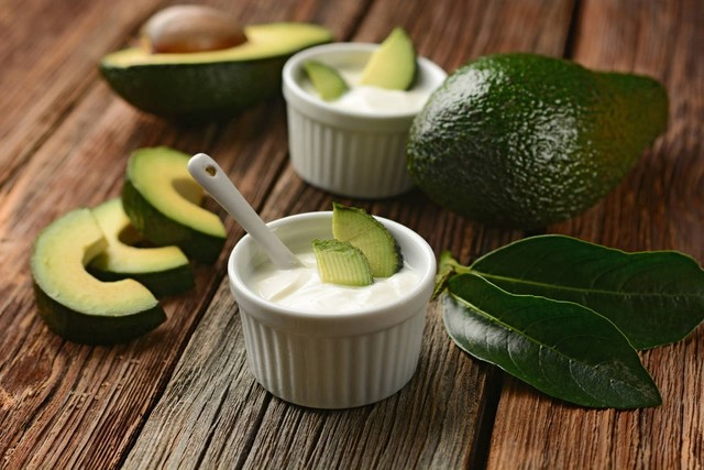 一杯酸奶成本多少钱,买40几块钱一杯的酸奶