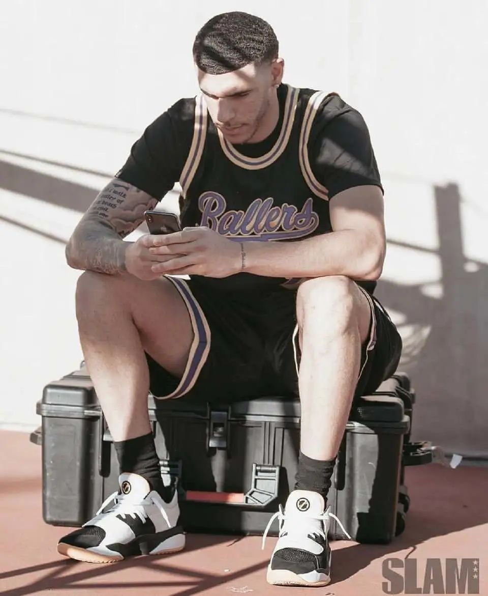 nba史上最奇葩的鞋,nba球星签名造假