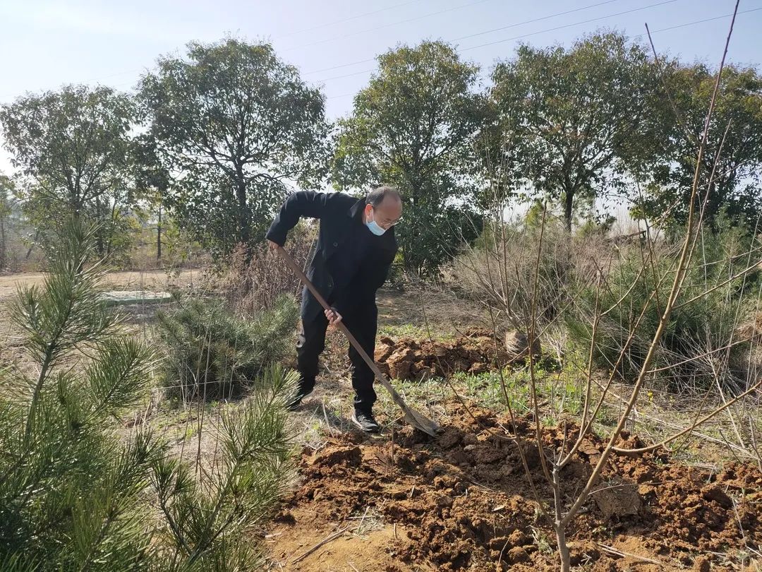 农民用地下水浇地违法吗,抽地下水灌溉农田违法吗