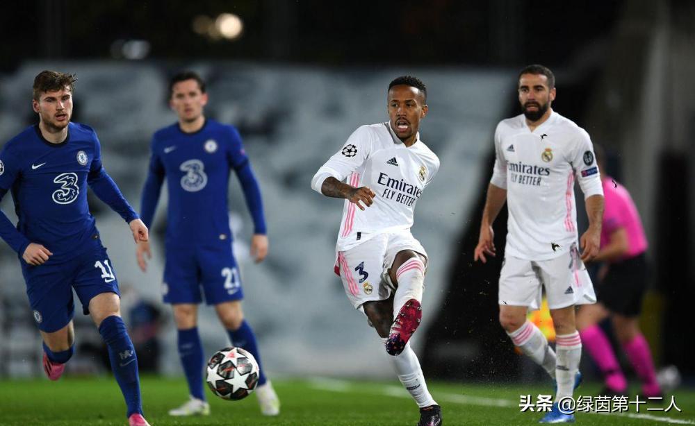 欧冠皇马对切尔西本泽马倒钩,欧冠本泽马连续帽子戏法