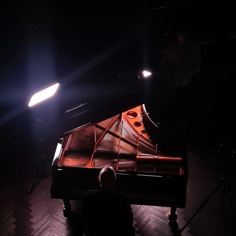 成都婚礼场地出租,婚礼租钢琴价格沈阳