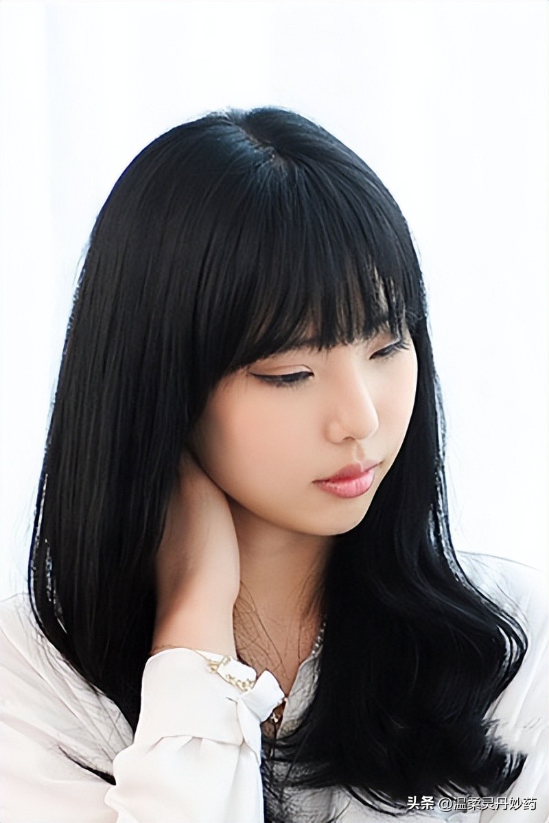 看起来比较自然减龄的长发发型,小男孩发型2021流行发型长发