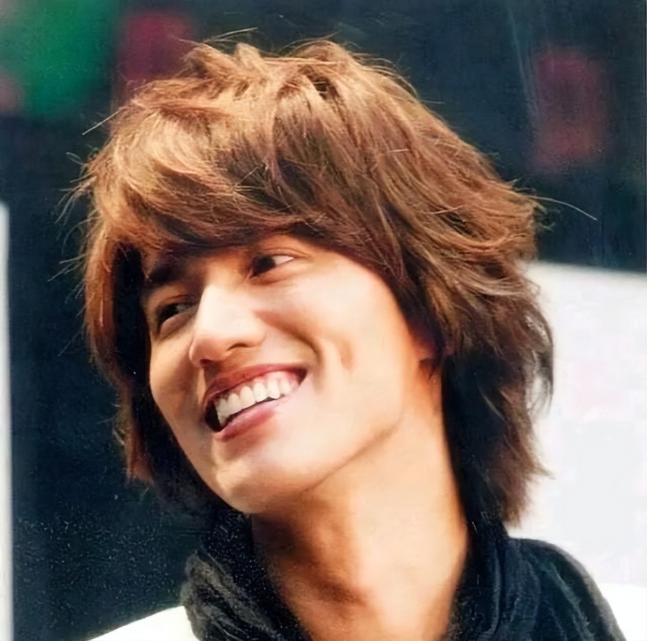 五位留长发的男明星最后一位最帅,七位又酷又帅的男明星