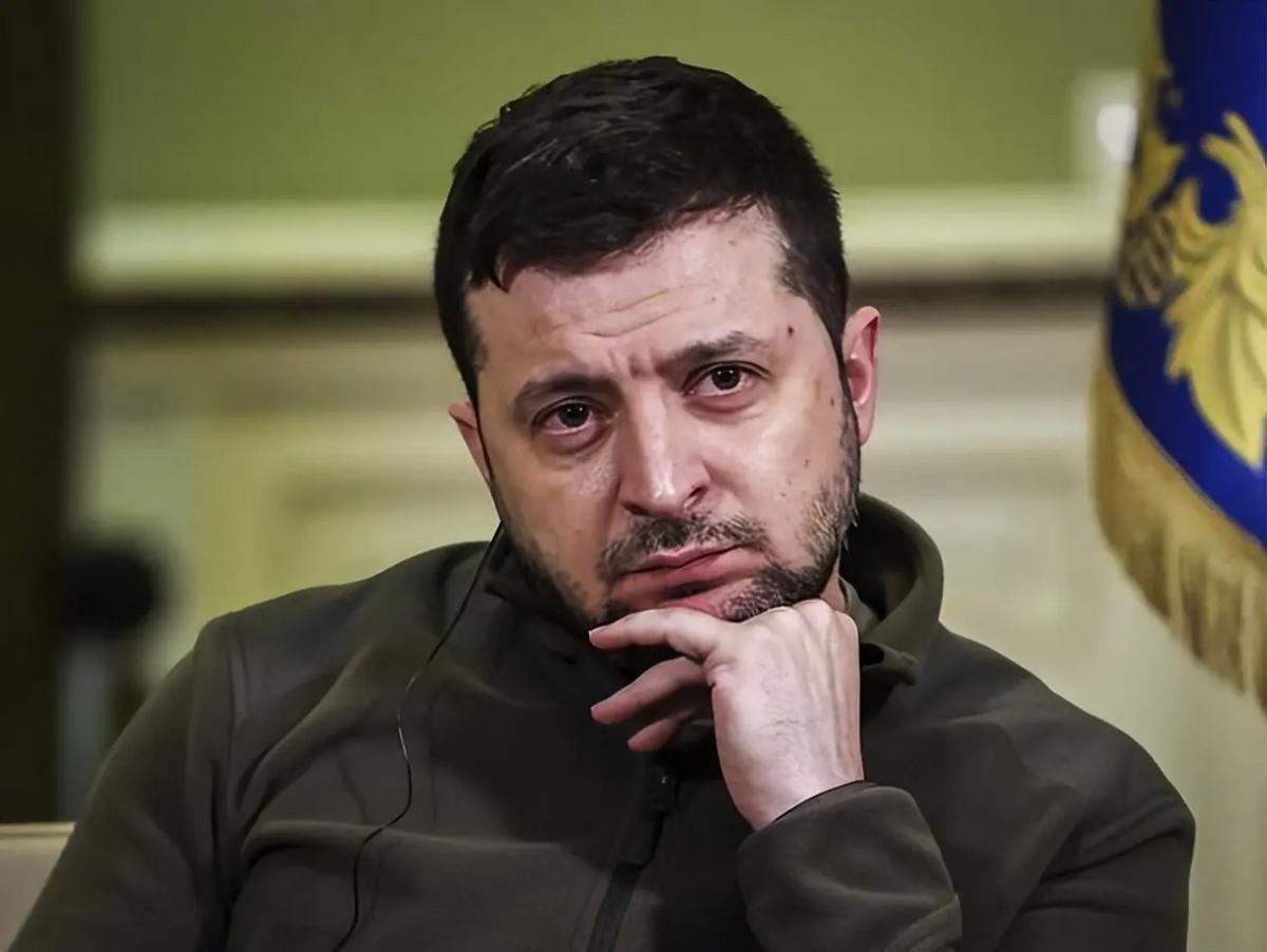 “日落帝国”贼心不死,约翰逊拉泽连斯基建新联盟,想分裂欧洲?