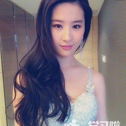 旭日阳刚王旭落魄到地下通道卖艺,旭日阳刚王旭重回公众视线