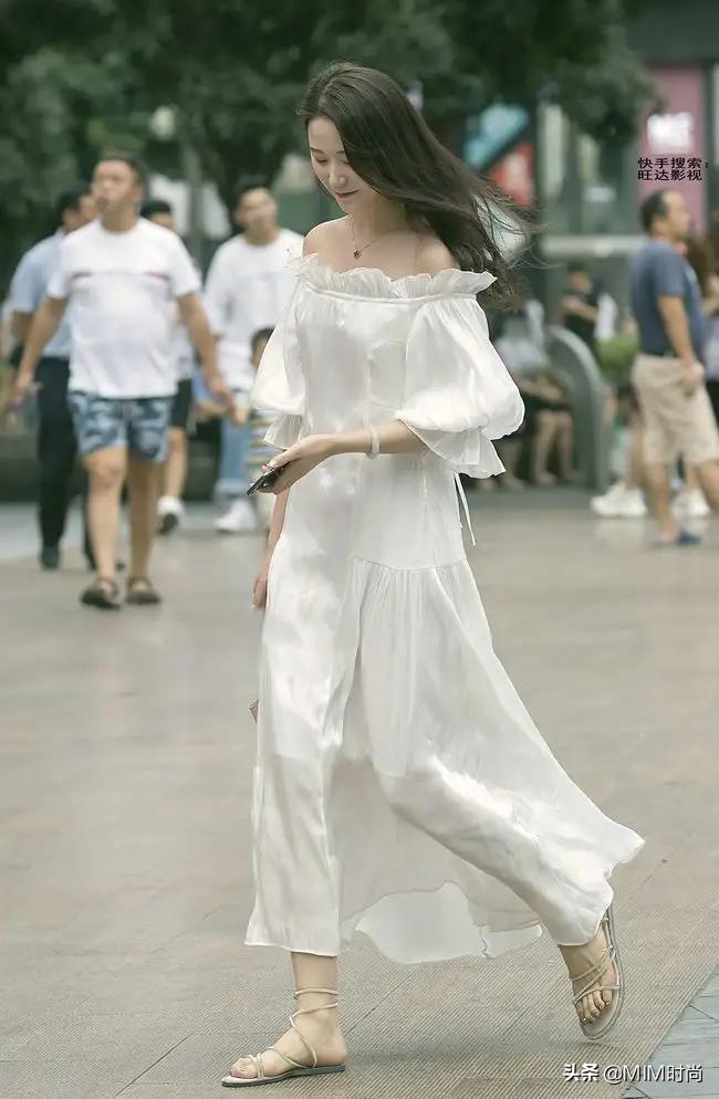 三款裙子配哪种鞋漂亮,适合搭配仙女裙的秋冬鞋子分享