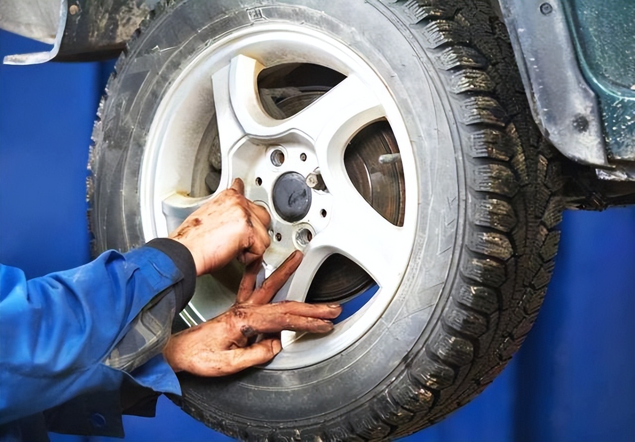 普通汽车的轮胎一般能用多久,轮胎一般能用多长时间