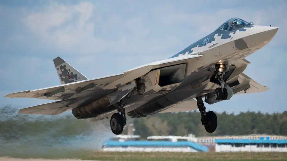 印度军事专家谈歼20,歼20什么时候能采购苏57