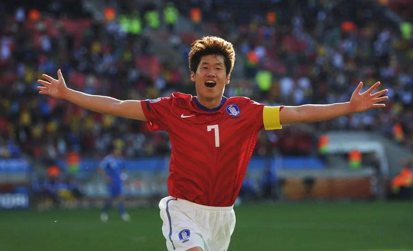 足坛五大铁卫,足坛十大铁血队长