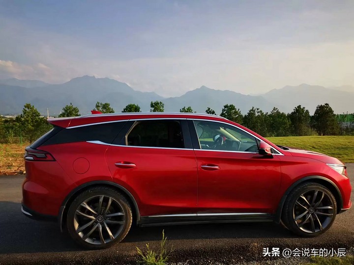 比亚迪纯电新能源汽车驾驶体验,比亚迪新能源纯电动汽车入门级