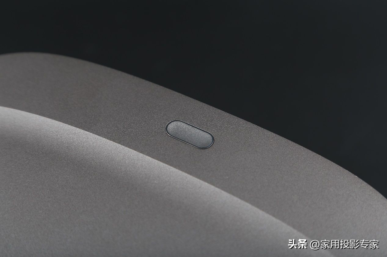 不捧不黑，用过才敢说深度体验极米H6Pro4K智能投影机