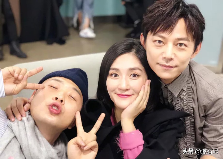 娱乐圈4大抠门精：聚餐不买单，送“假名牌”，欠钱还理直气壮