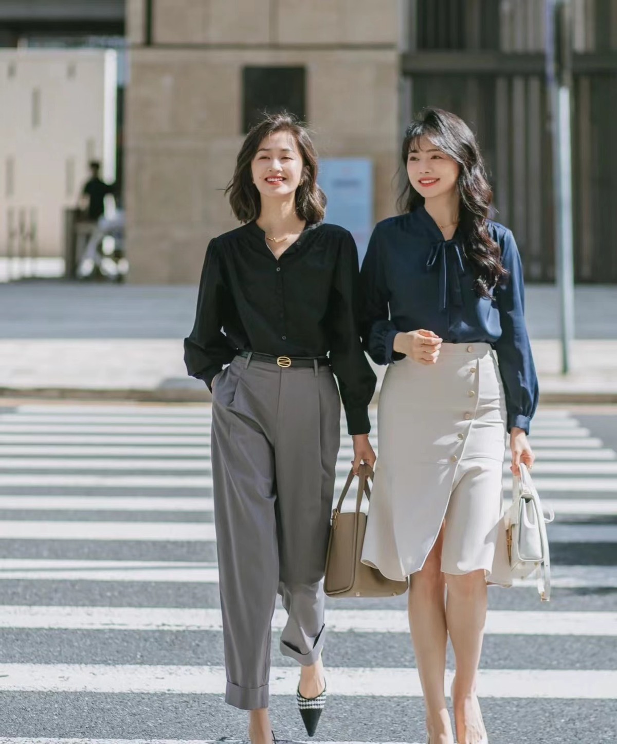 小个女生穿搭有“窍门”,“2个强化+2个弱化”,轻松显高几公分