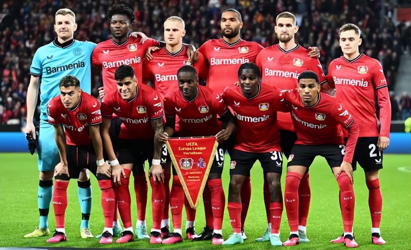 拜仁8:0沙尔克过往成绩比分,沙尔克对拜仁近况