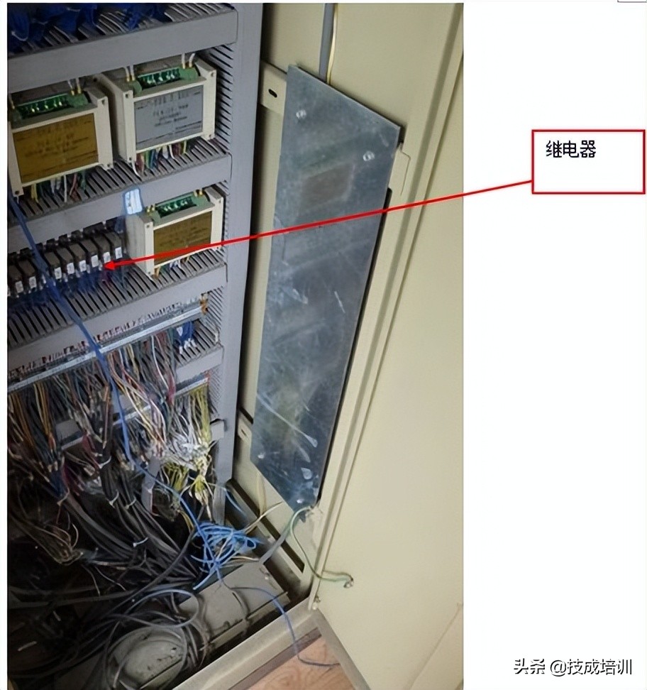 接触器故障现象及处理方法,接触器发生故障的原因