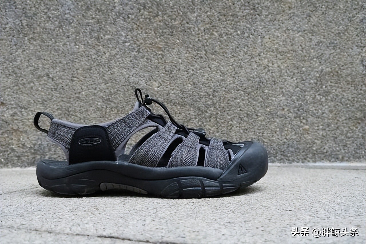 溯溪鞋潮流,溯溪一定要穿溯溪鞋吗