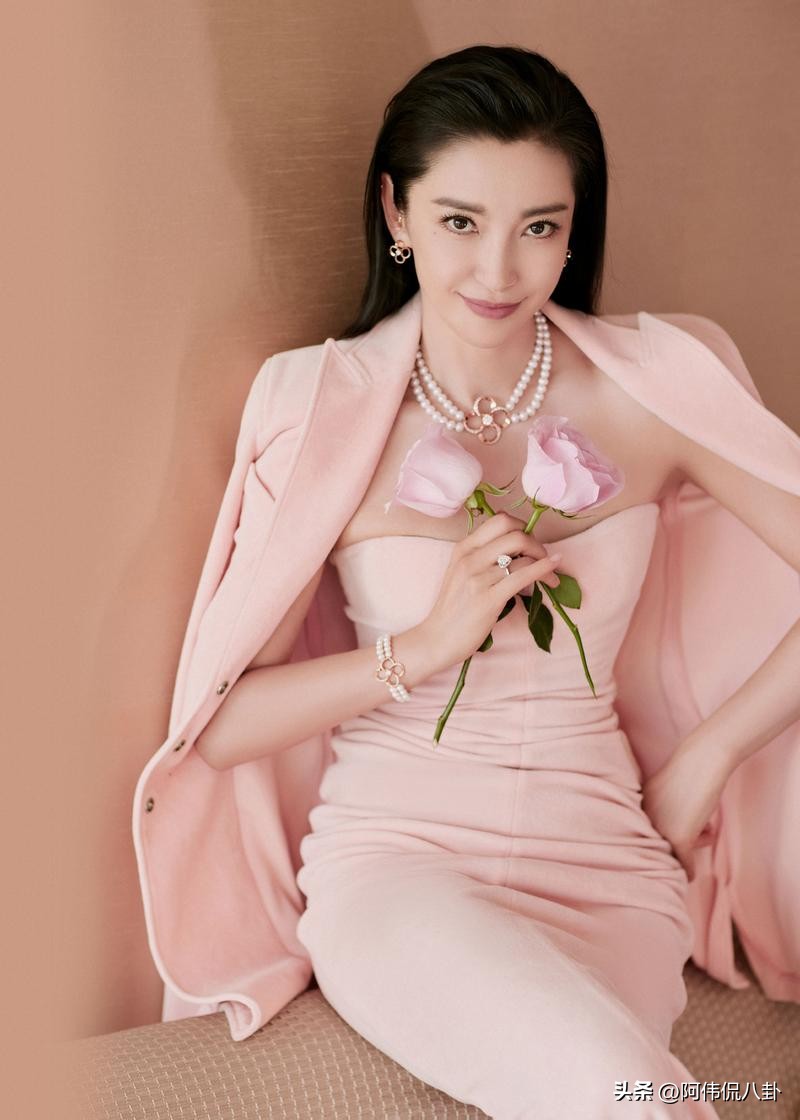 娱乐圈惊人的十位有钱女星,盘点娱乐圈十位富豪女星