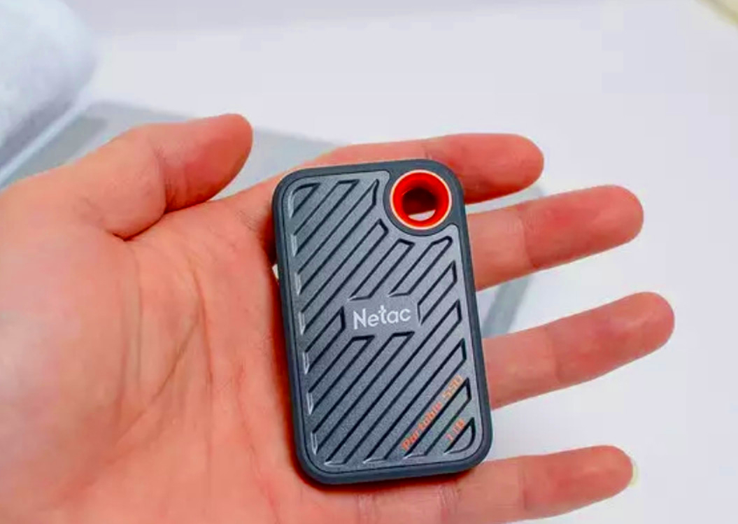 移动固态硬盘用exfat好还是ntfs好,最值得入手的1t移动固态硬盘