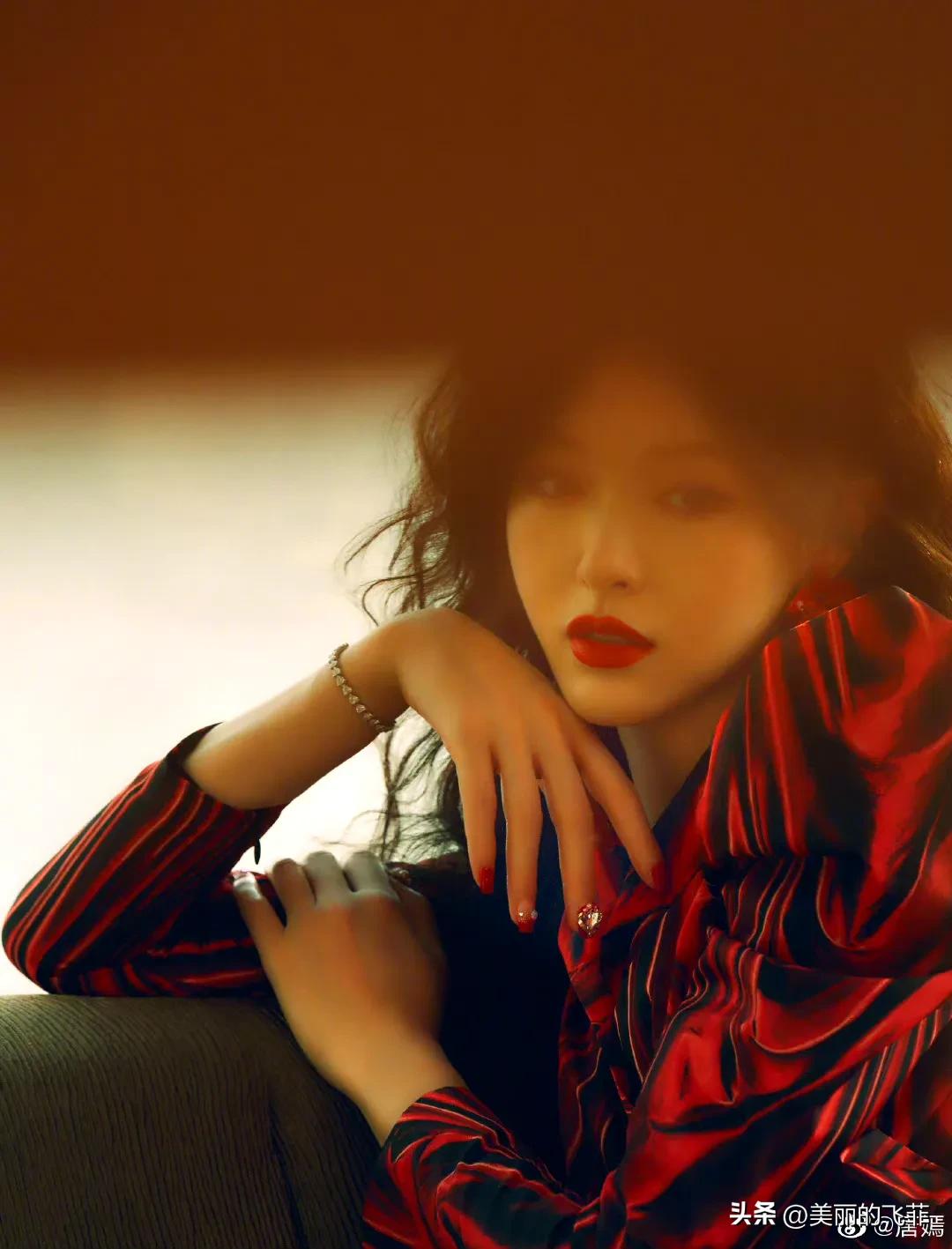 唐嫣：性感而又迷人