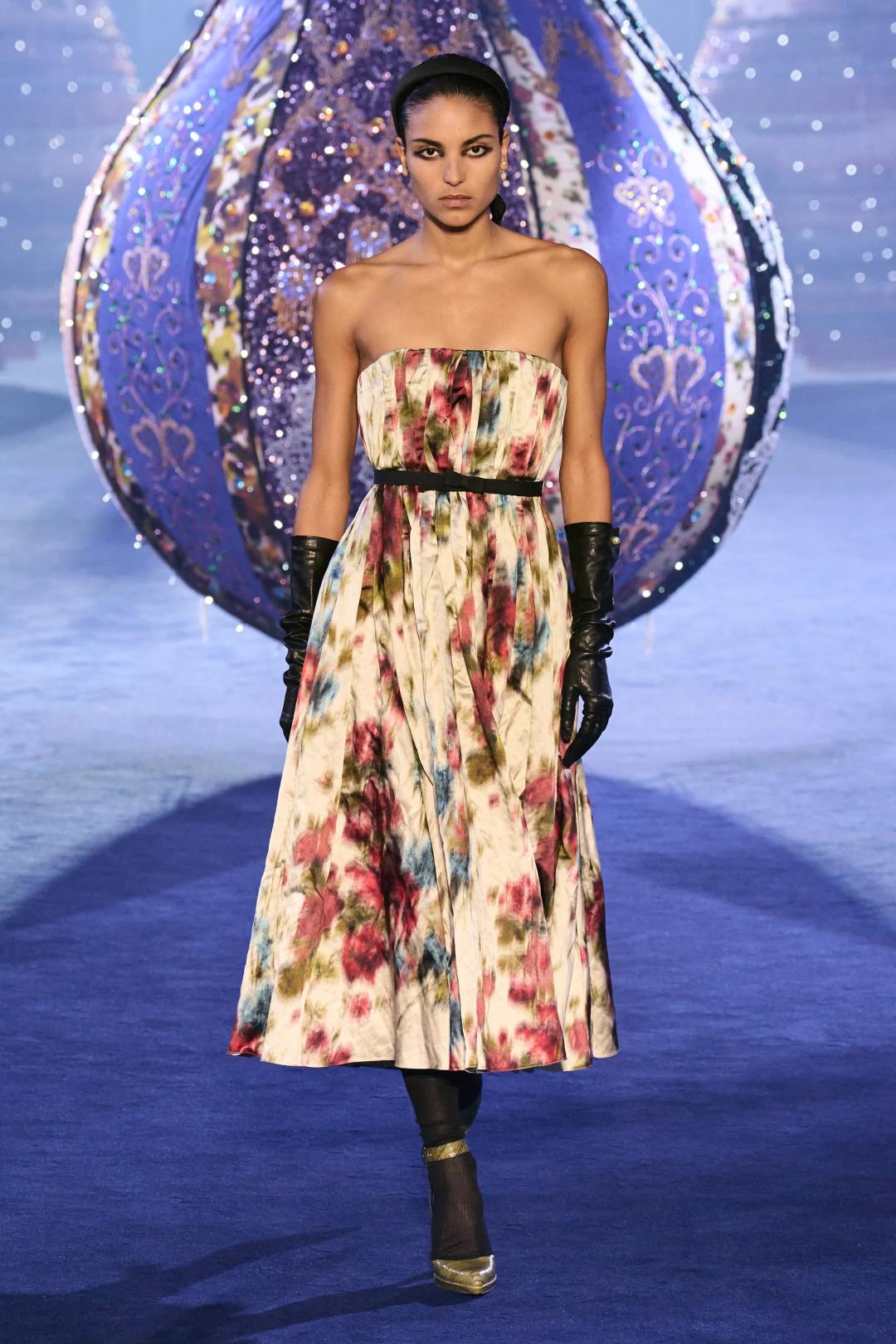 2023秋冬伦敦时装周收官,2022秋冬巴黎时装周什么时候开始