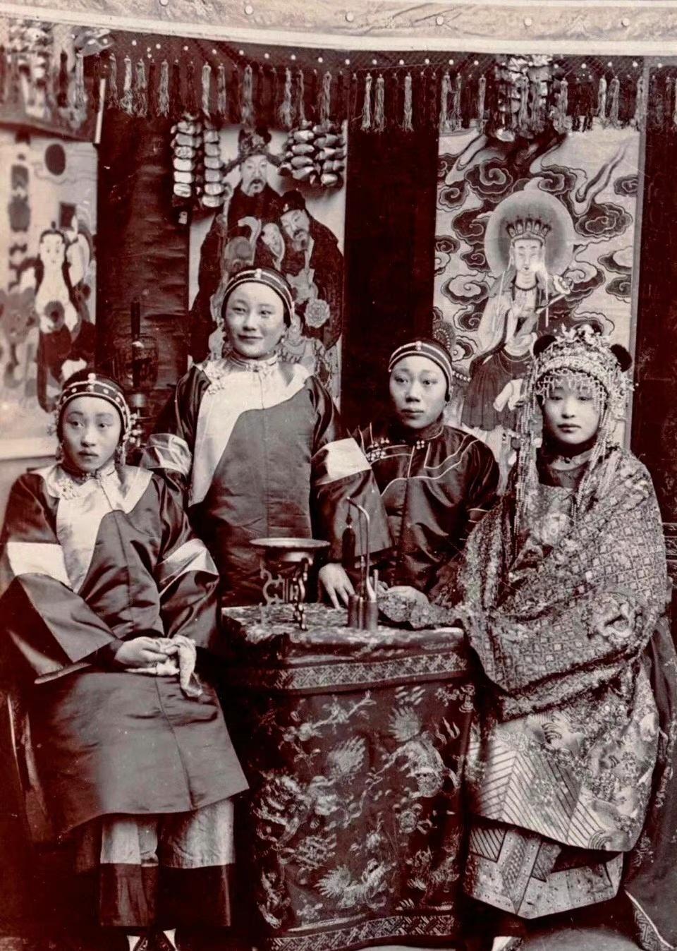 日军日记:*安妇慰**不服从管教,我很愤怒,用*刀刺**插入她的*体下**