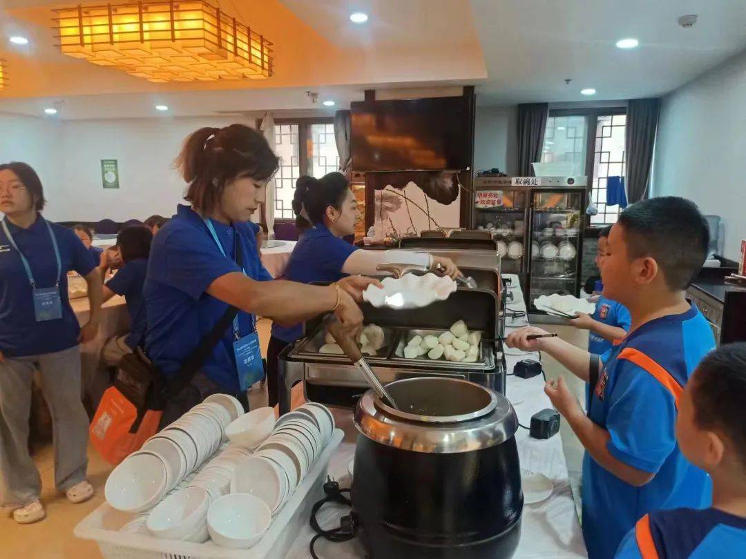 姹跺窛瓒崇悆鑱旇禌,2024骞撮潚灏戝勾瓒崇悆璧涗簨姹跺窛