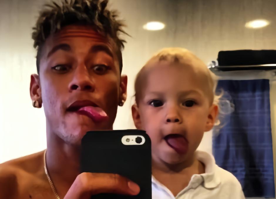 纽约时报英文俚语,年轻的内马尔与梅西