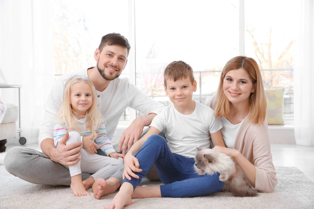 孩子自卑作为父母该怎么办,孩子自卑父母怎样帮助建立自信心