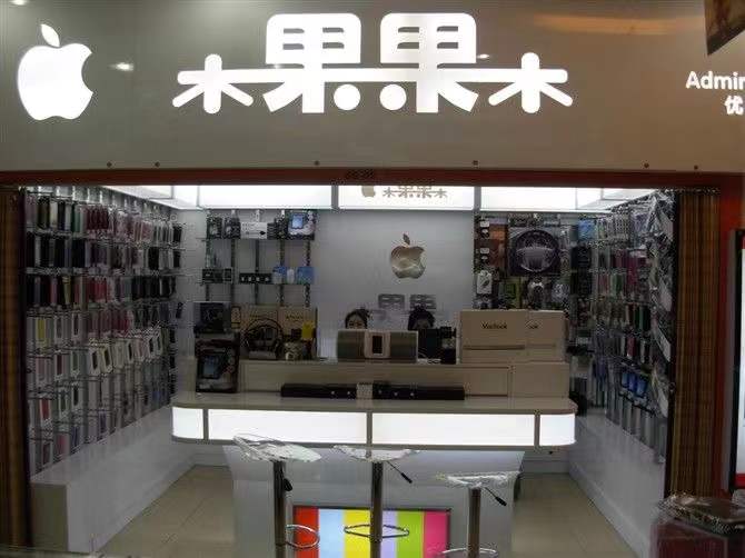 当年最火的衣服现在都成爆款了,品牌服饰有哪些牌子