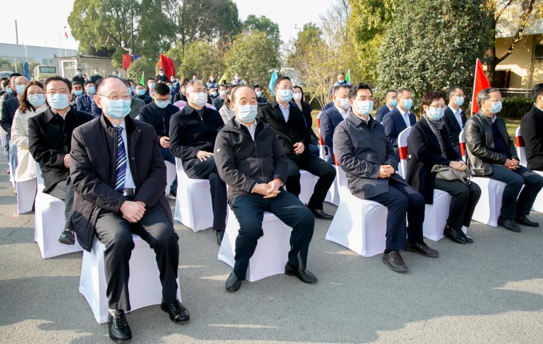 鏅舵境鍙岄潰600鐡﹀厜浼忔澘鍙傛暟,鏅舵境560鐡﹀弻闈㈠厜浼忔澘鍙傛暟