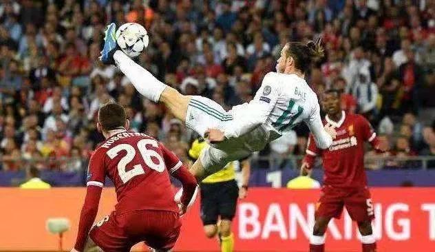 震惊足坛的十大球,震惊足坛的前十大奇迹