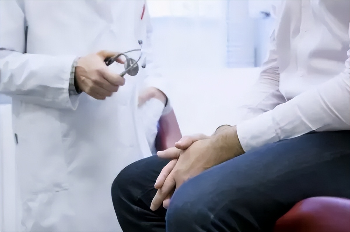 男人的“丁丁”，为什么会缩小？医生坦言：不排除这3个因素影响