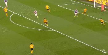 巴萨游子归来！看他就像看人类足球进化史：用了7年走出石器时代