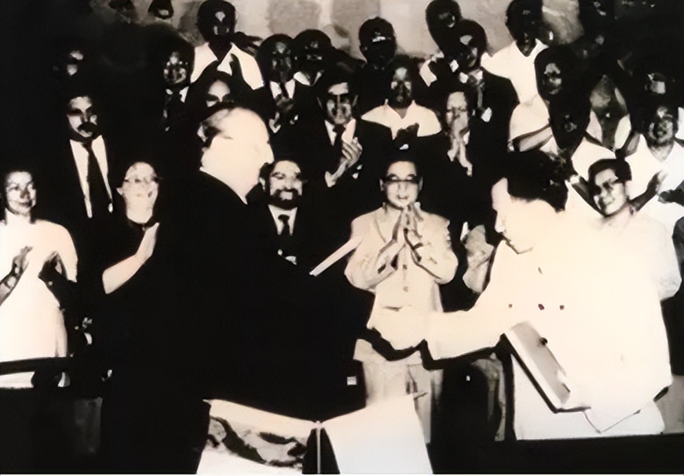 閫氫俊鍘嗗彶杩炶浇50,閫氫俊鍘嗗彶杩炶浇