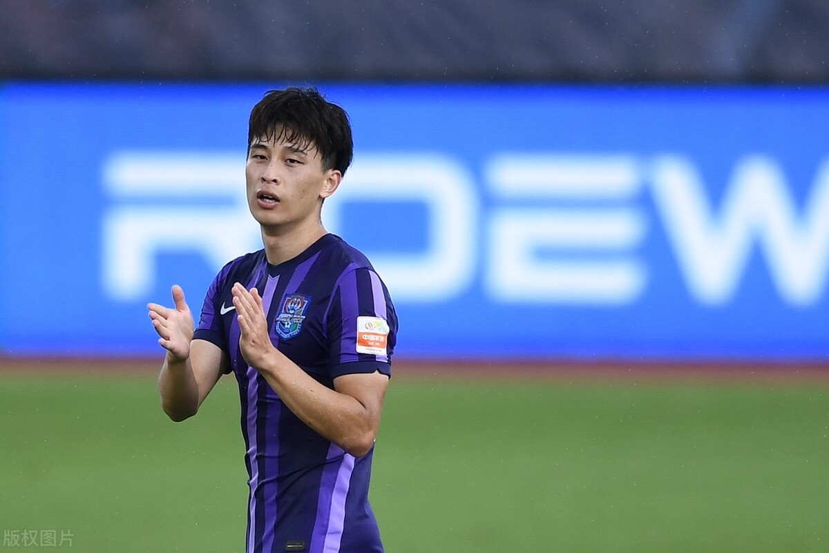 杨帆告别天津津门虎国家队,京津德比杨帆